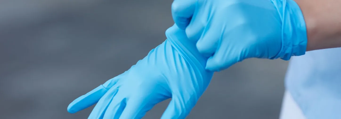 Einweghandschuhe aus Latex, Nitril oder Vinyl 